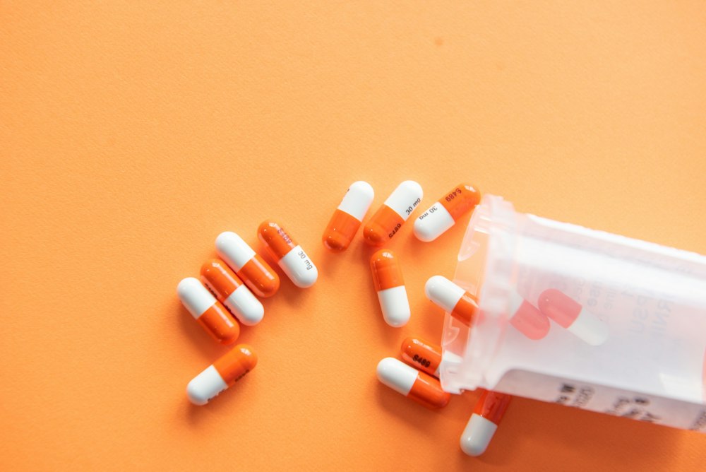 Pharmacist providing consulting and medicine dispensing services
